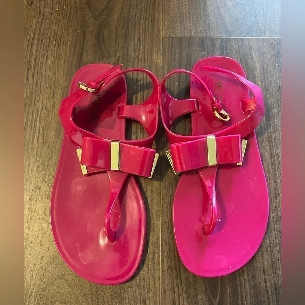michael kors pink kayden jelly sandals size:10